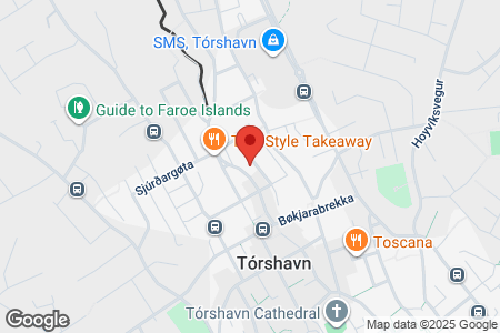 Salong Júniik, N. Finsensgøta 30, FO-100 Tórshavn